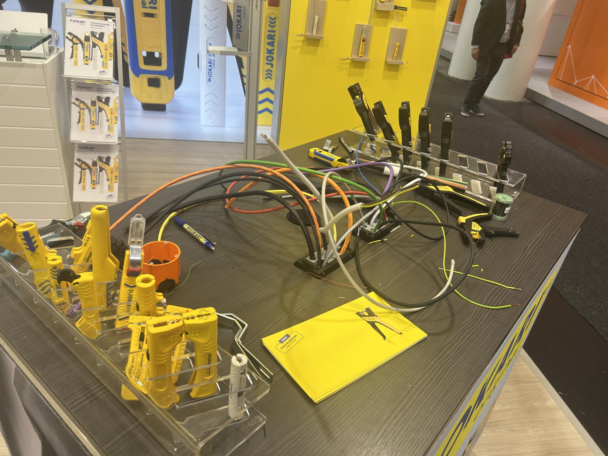 德國Jokari剝線工具/鉗子和切割器編號8211 9300